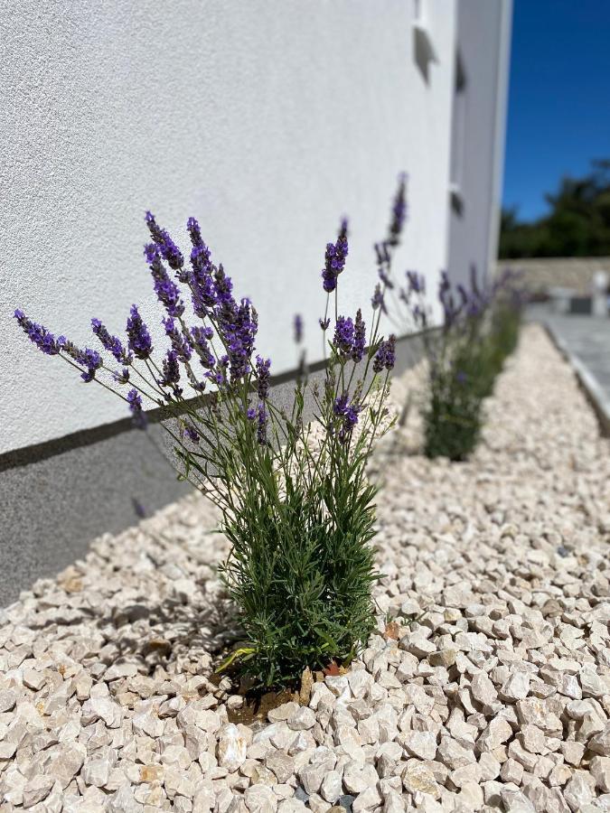 1Oak Rentals Vir Exterior foto