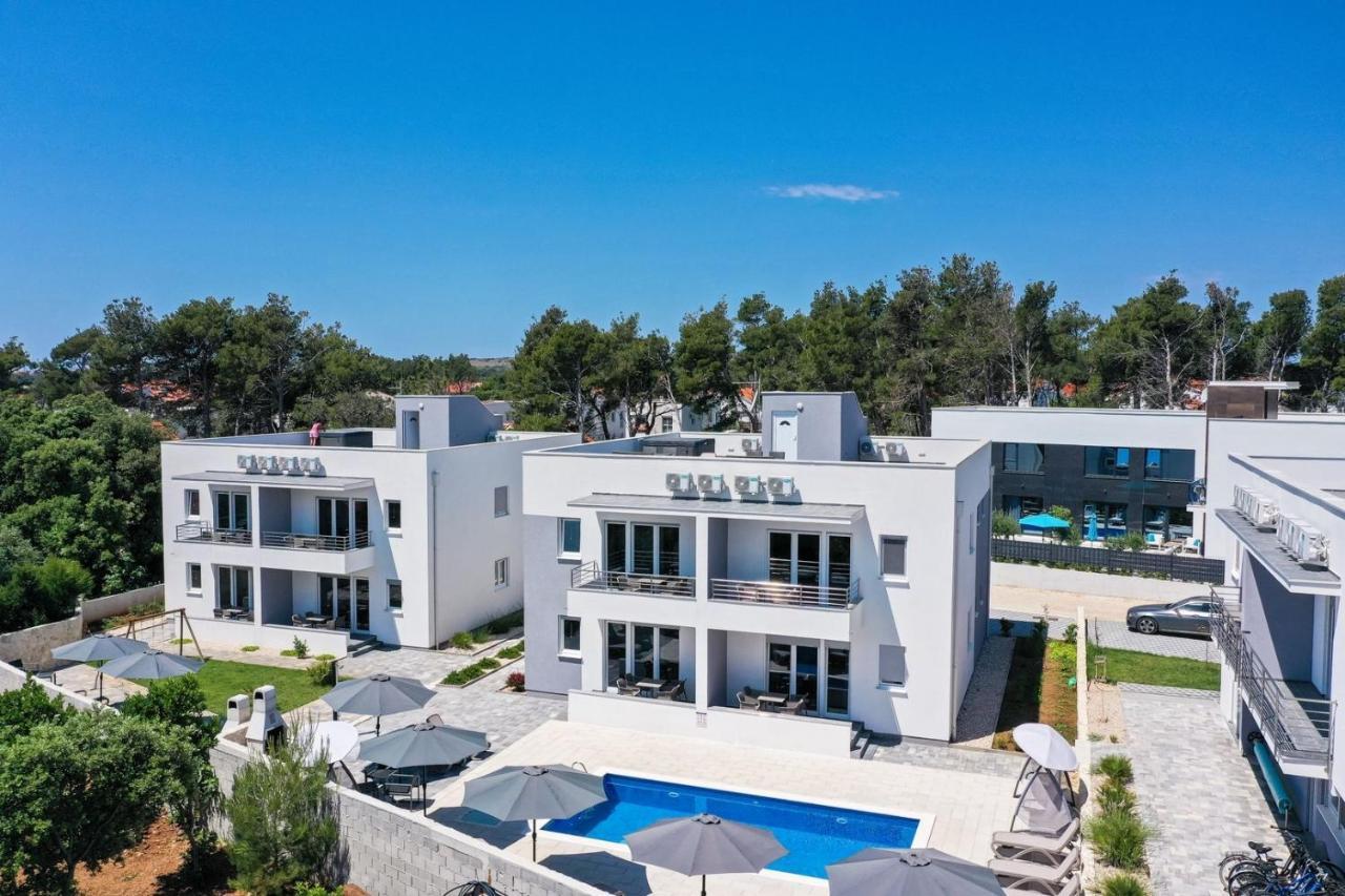 1Oak Rentals Vir Exterior foto